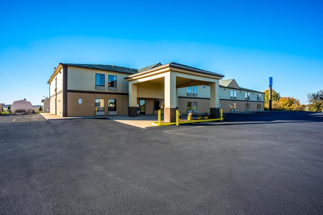 Super 8 By Wyndham Galesburg Hotel Buitenkant foto